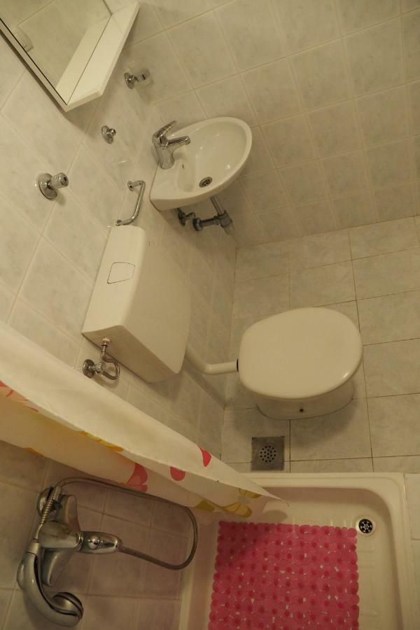 Apartmani มาคาร์สกา ภายนอก รูปภาพ